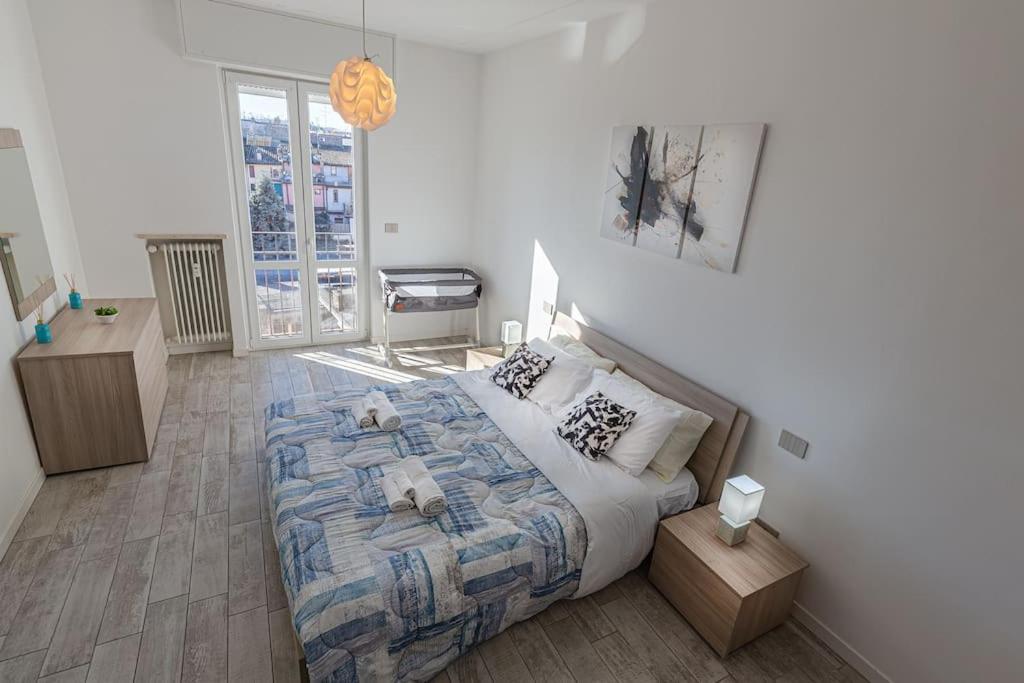 Garda Lake View Apartment Desenzano del Garda Eksteriør bilde