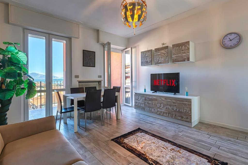 Garda Lake View Apartment Desenzano del Garda Eksteriør bilde
